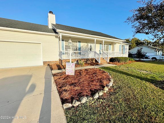 2nd image of 2324 Mayfield Drive
