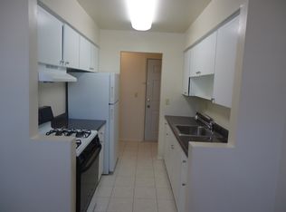 16 Hasbrouck Rd APT C, Garnerville, NY 10923