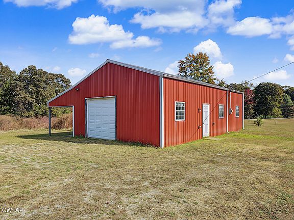 5th image of 1680 Race Track Rd