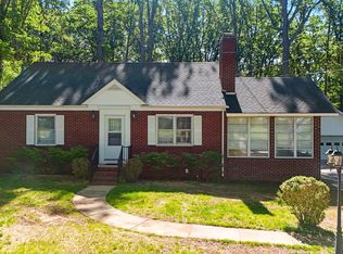 3307 Farmville Rd, Farmville, VA 23901