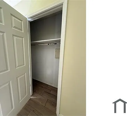 716 Bankhead Pl #B — Photo 3