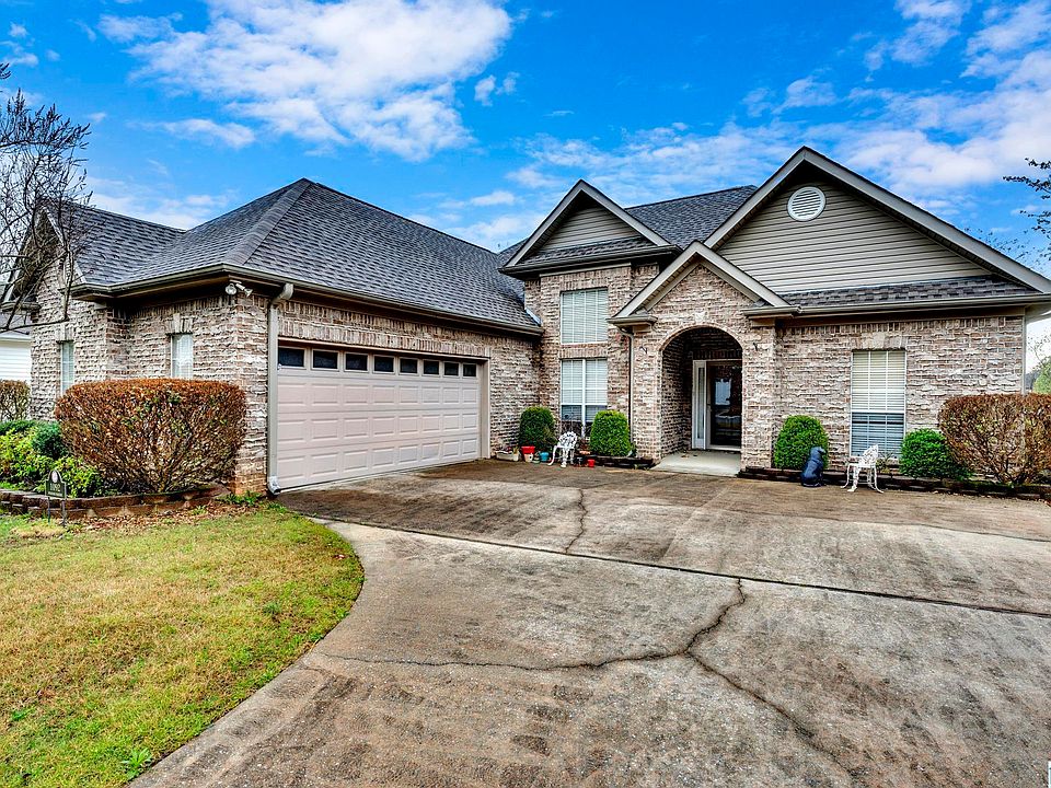 1092 Windsor Pkwy, Moody, AL 35004 Zillow
