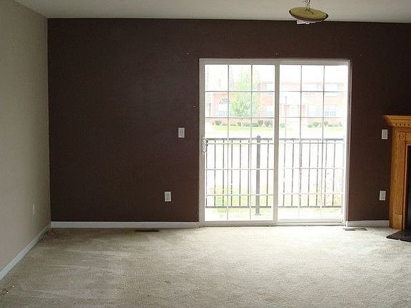 5th image of 2422 W Lafayette Blvd