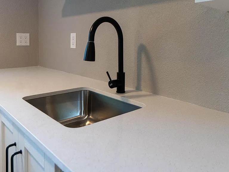 Large sink