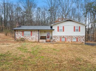 374 Countryside Dr, Evensville, TN 37332
