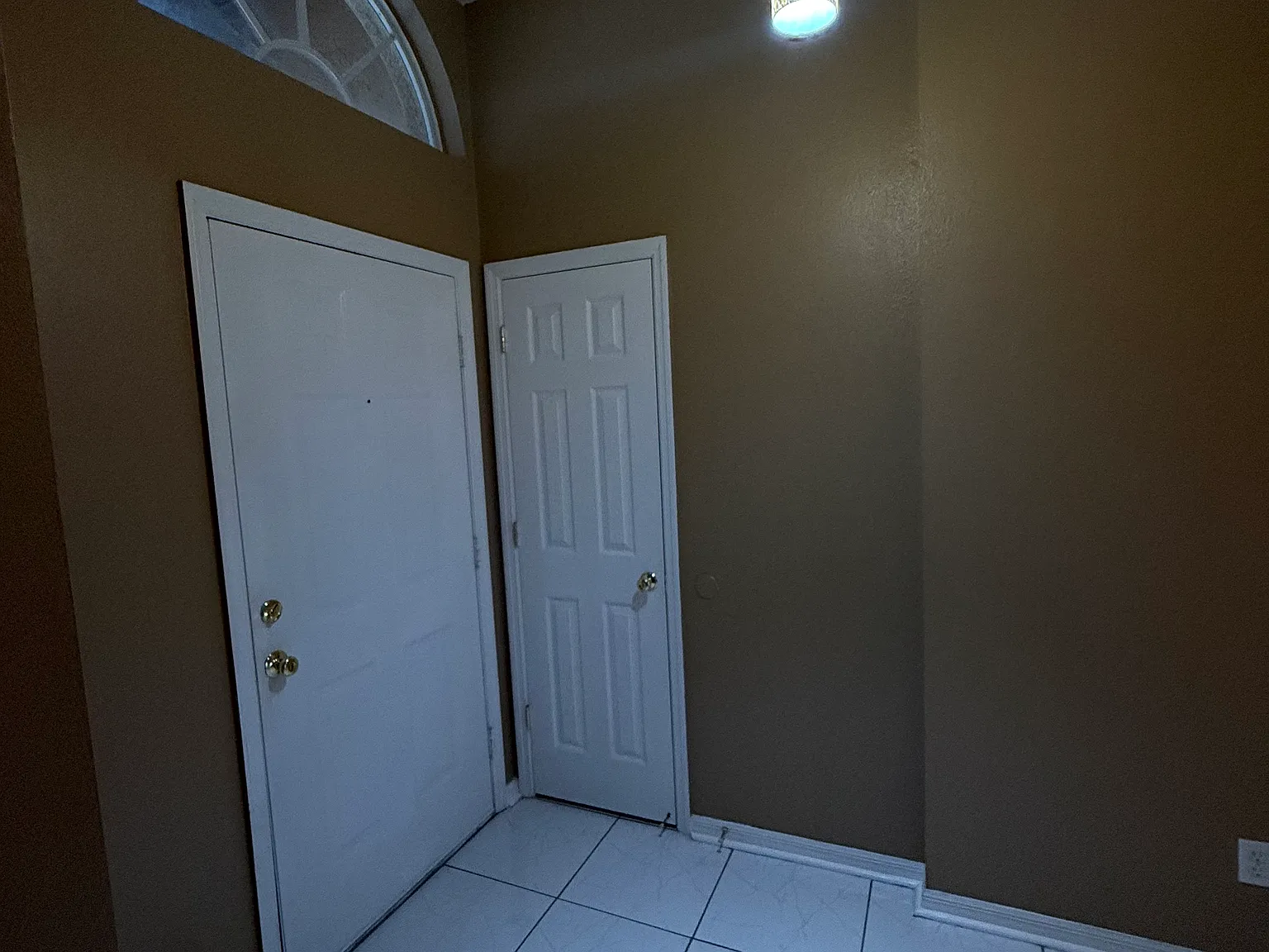 3 bed, 1742 sqft, $2,500 — Photo 3