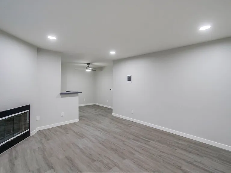 4137 Georgia St #2 — Photo 8