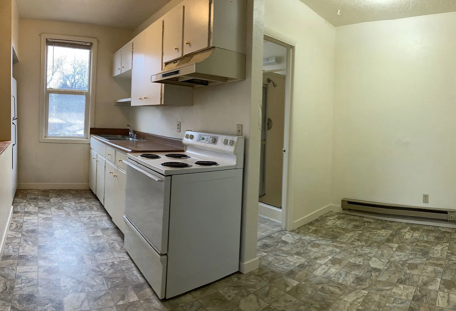 Duplex In The Steunenberg Historical District — Photo 4