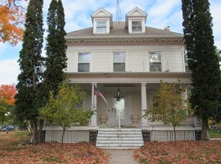 138 N State St, Berlin, WI 54923