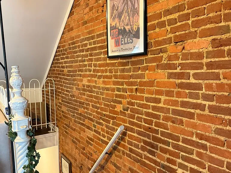 141 N. Plum St. — Photo 8