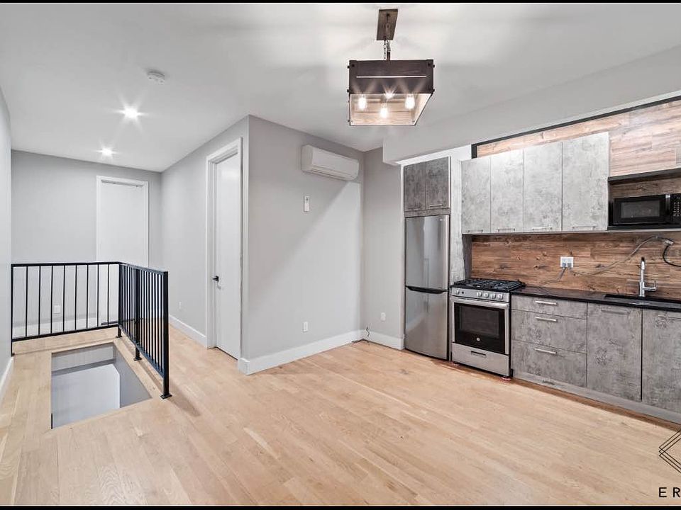 1st image of 913 Saint Johns Pl APT 2B