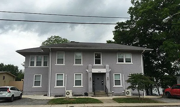 308 Thompson St — Photo 1