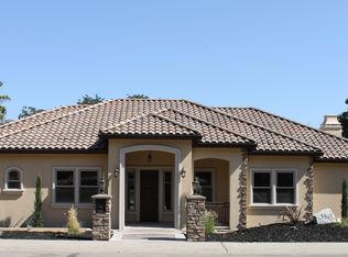 3949 Rawhide Rd, Rocklin, CA 95677