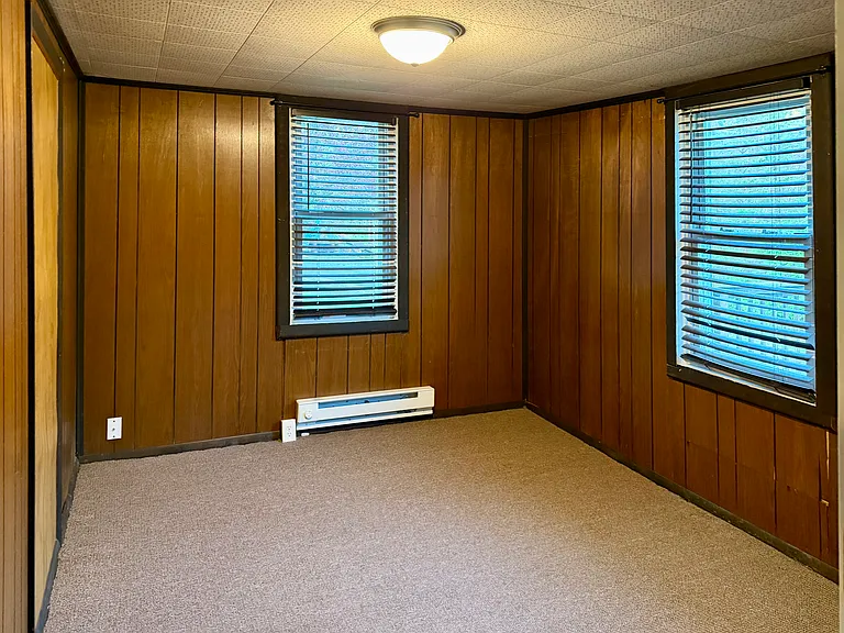241 Harpers Hollow Ln — Photo 8