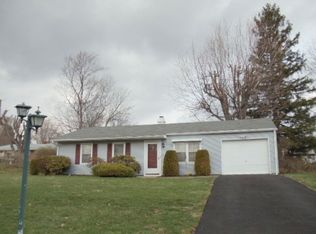 216 S Fir Dr, Latrobe, PA