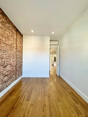 Rented by MADEHOME | media 37