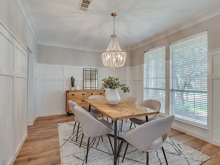 4411 Voyager Dr — Photo 4