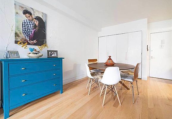 1st image of 425 W 53rd St #522