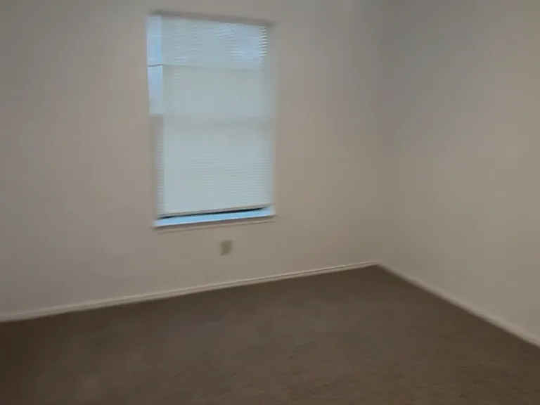 213 S Beverly St #1 — Photo 9