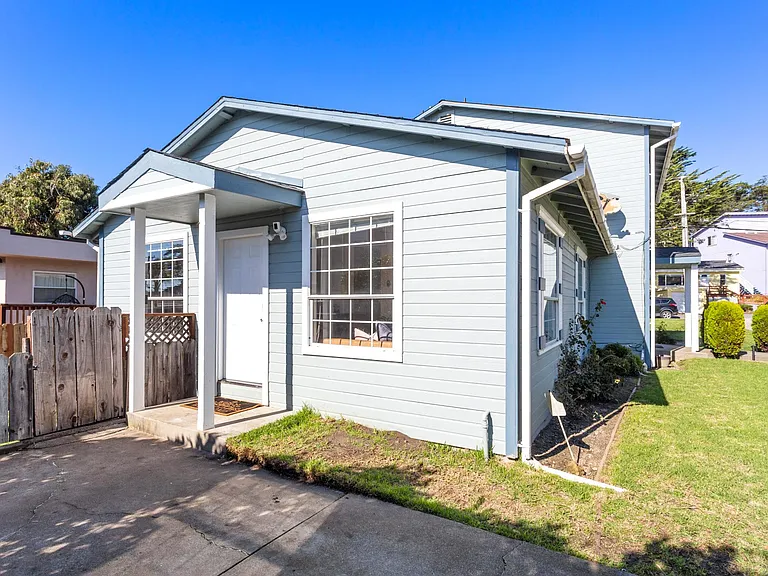350 Buckingham Rd — Photo 19