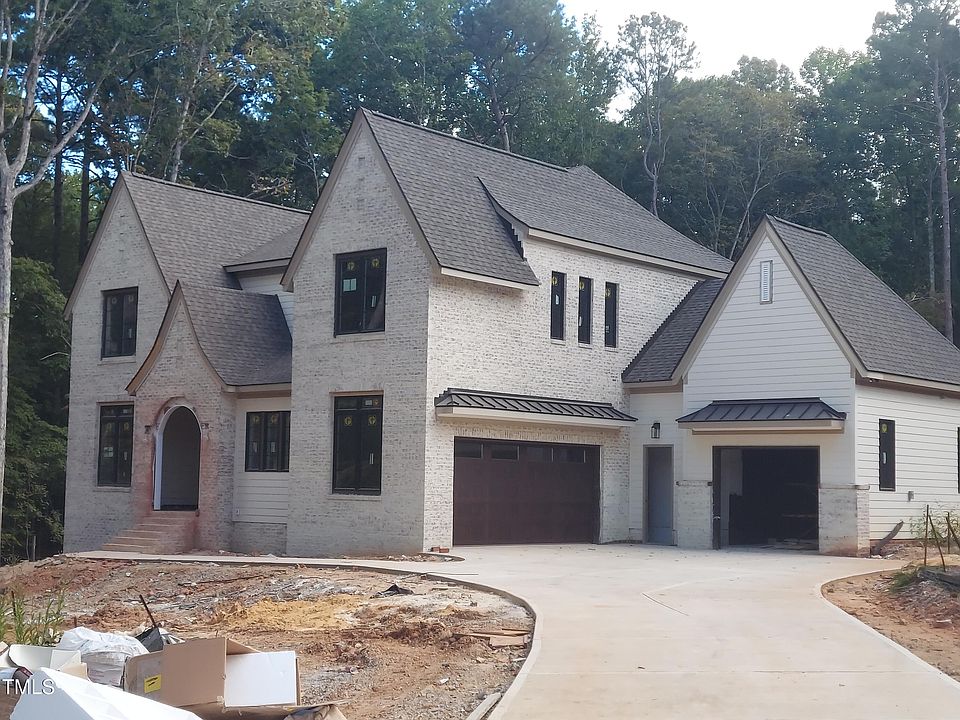 2nd image of 1800 Okeefe Ln