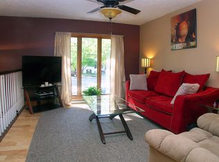 215 Hi Mount Cir, Lansing, MI 48906