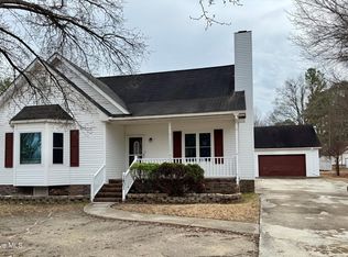 1401 Bridgeton Rd, Rocky Mount, NC 27804