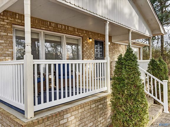 3rd image of 155 W Highlander Rd