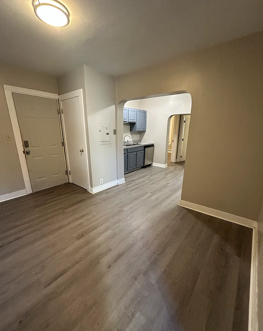 3 Pleasant Street, Unit 1 — Photo 2