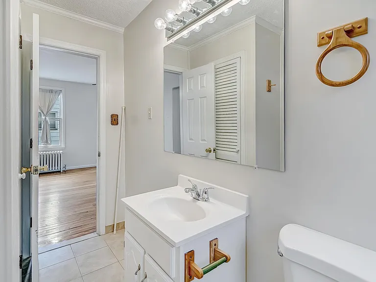 9038 Rhode Island Ave — Photo 14