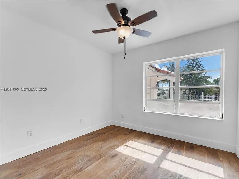 520 NW 32nd Pl #520 — Photo 22