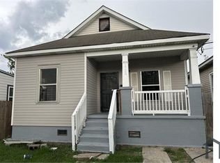 1725 Touro St, New Orleans, LA 70116