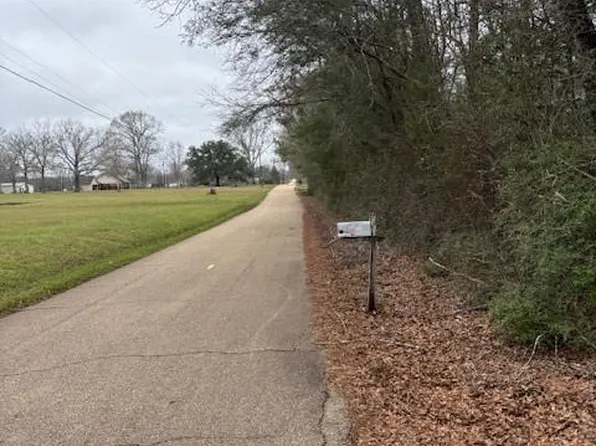 51118 Simmons Rd, Loranger, LA 70446