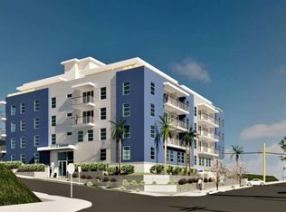 1111 S Kenmore Ave, Los Angeles, CA 90006