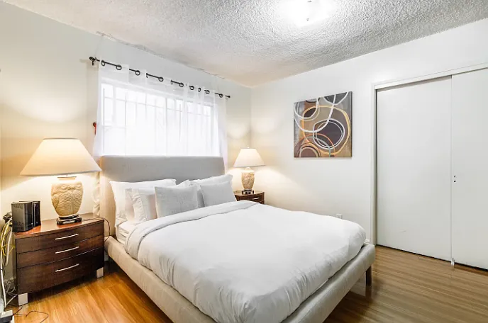 2618 Ellendale Pl. — Photo 37