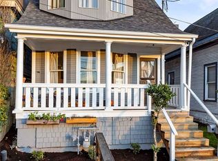 2252 15th Ave W, Seattle, WA 98119