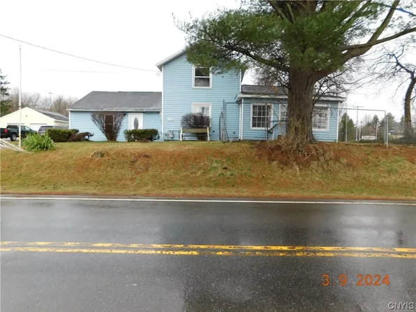5384 Guy Young Rd, Brewerton, NY 13029