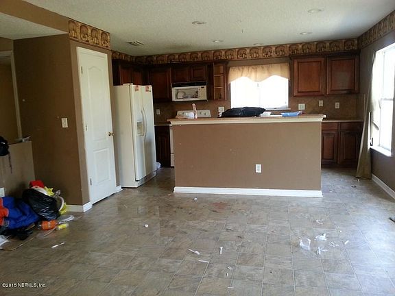 5th image of 11429 Brian Lakes Dr