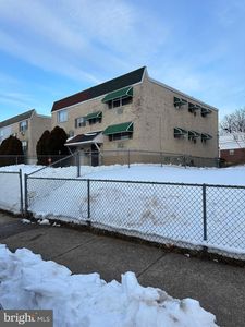 9405 Kirkwood Rd, Philadelphia, PA, 19114