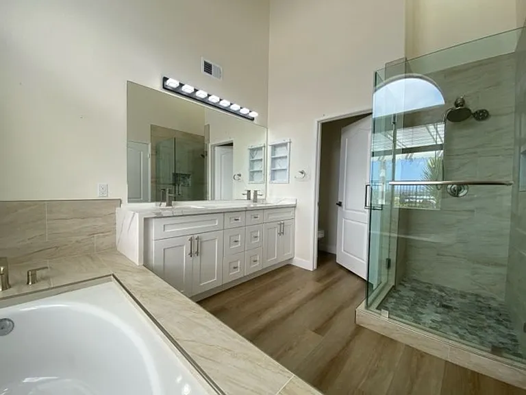 4926 Lassen Dr — Photo 18