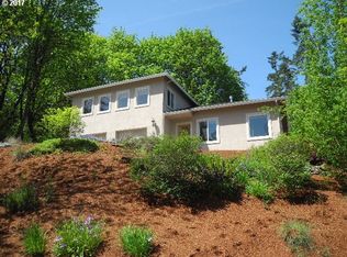 1164 S 68th St, Springfield, OR 97478