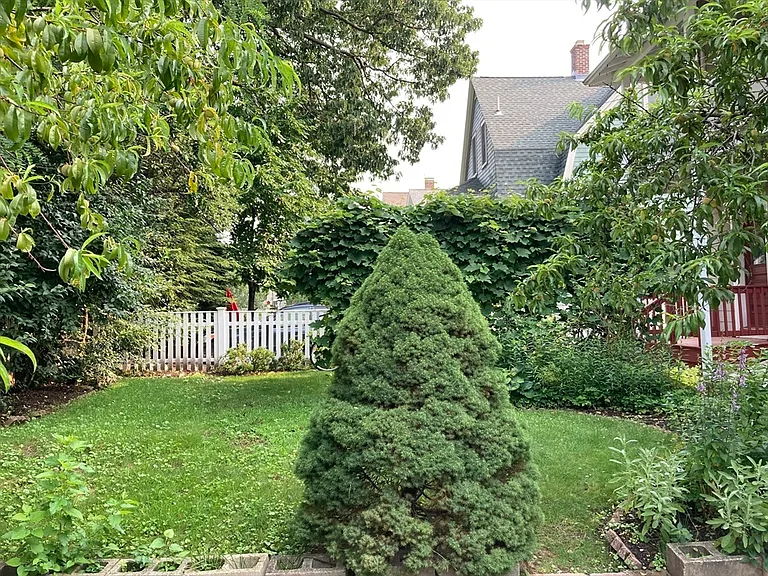 30 Falmouth St #1 — Photo 11
