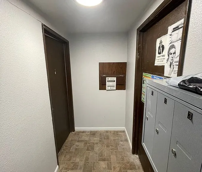 3912 Linden Ave N #6 — Photo 9