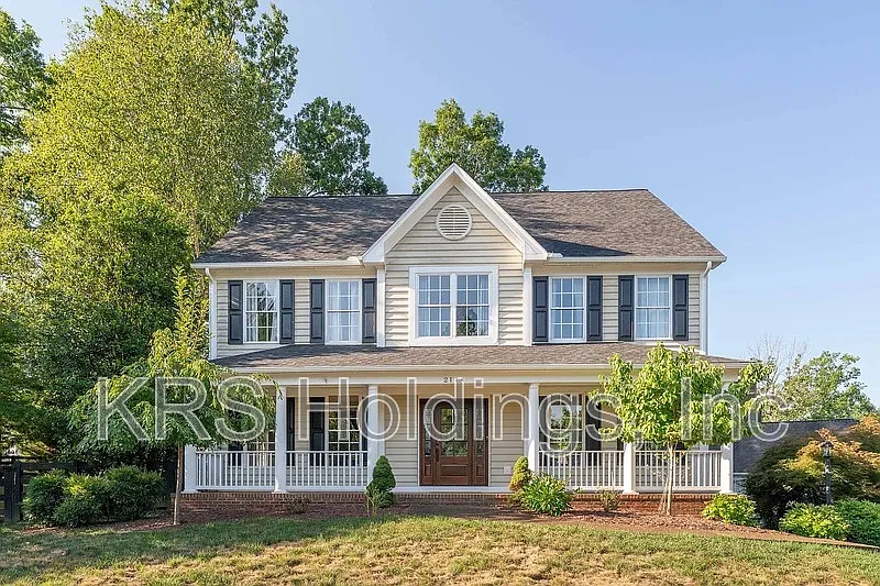 2174 Loring Cir