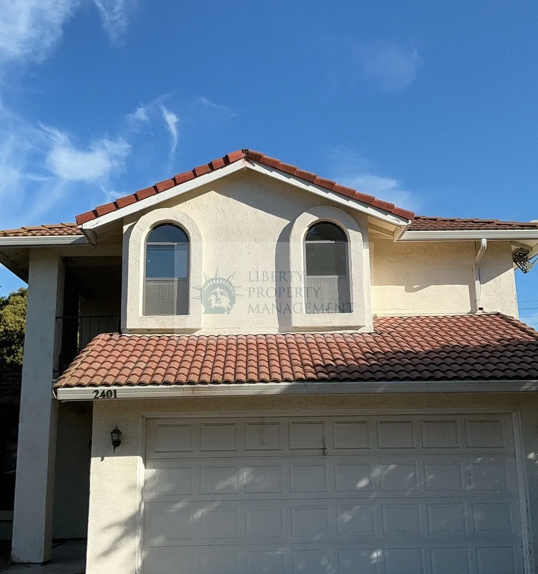 3 bed, 2.5 bath, 1779 sqft, $2,395 — Photo 1
