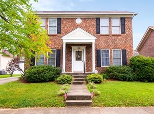 1921 Peony Dr, Louisville, KY 40211