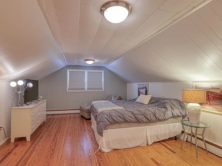 7000 Winchester Ave #TOP FLOOR — Photo 27