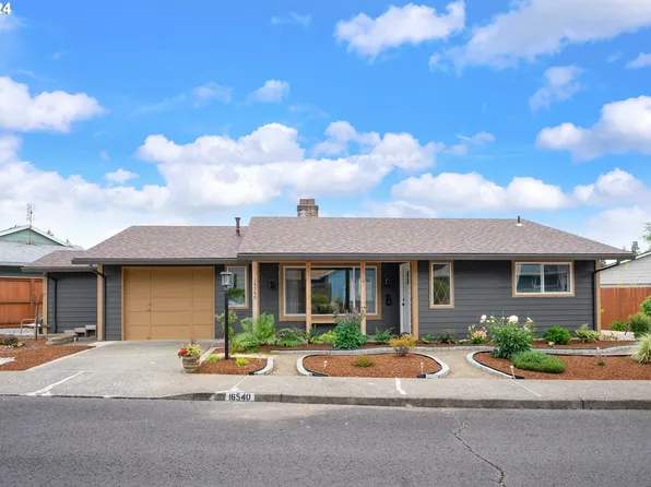 16540 SW Queen Mary Ave, King City, OR 97224