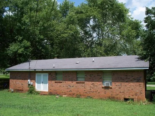 Gail Ave, Russellville, AL 35653