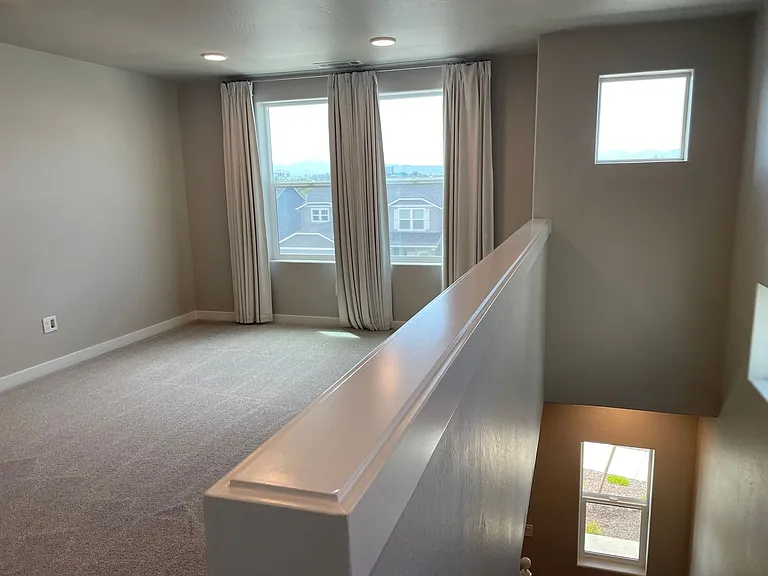 1131 Rutherford Dr — Photo 15